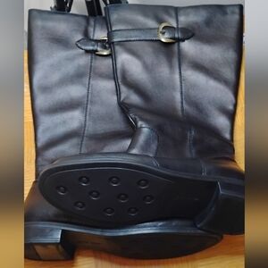 David Tate women’s stallion black polyurethane, tall boot buckle side zip healed